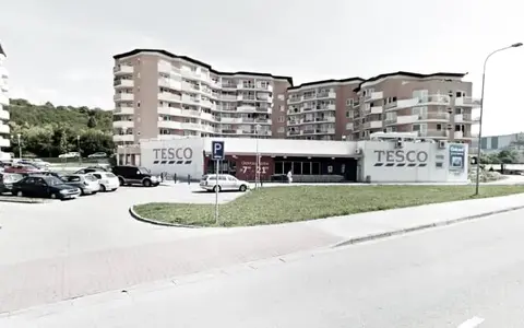2004 2004